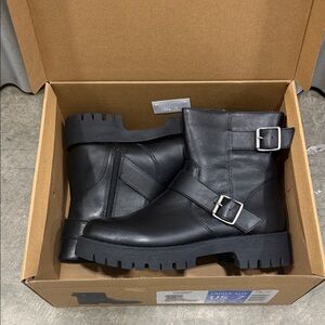 Steve Madden Black Ankle Boots